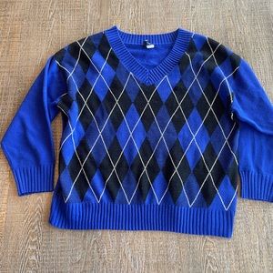 BLUE V-NECK ARGYLE SWEATER